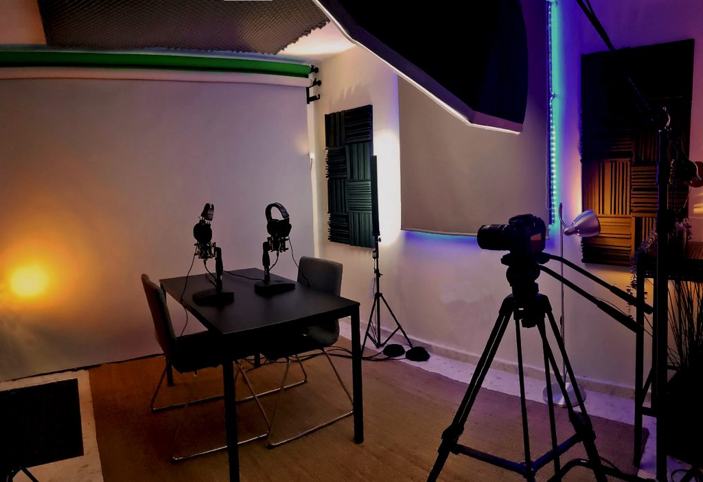 gcast-studio-podcast-santo-domingo-1024x702